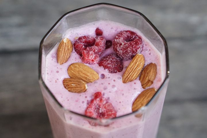 Raspberry Almond Smoothie